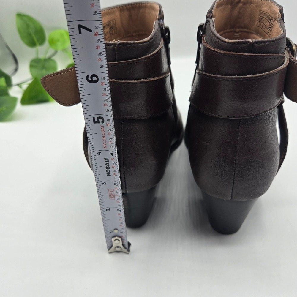 Vionic Trinity Ankle Booties Brown Leather Buckle Strap Size 7M Heel Support - Picture 5 of 8